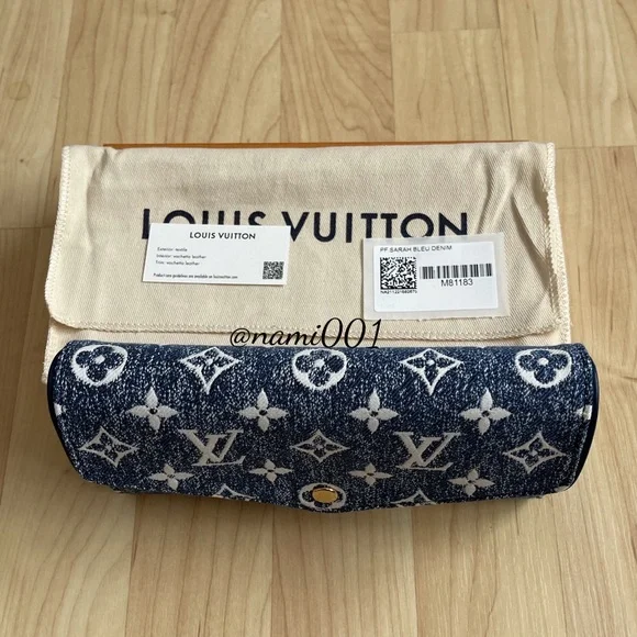 Louis Vuitton Denim Sarah Wallet - Picture 12 of 14